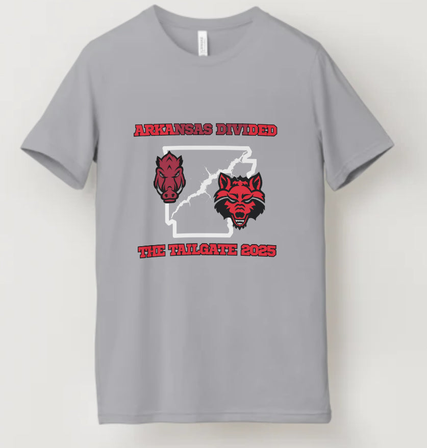 (YOUTH) Arkansas Divided Tailgate Shirt